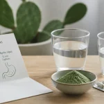 Nopal avant ou apres le repas : poudre et gélules sur table